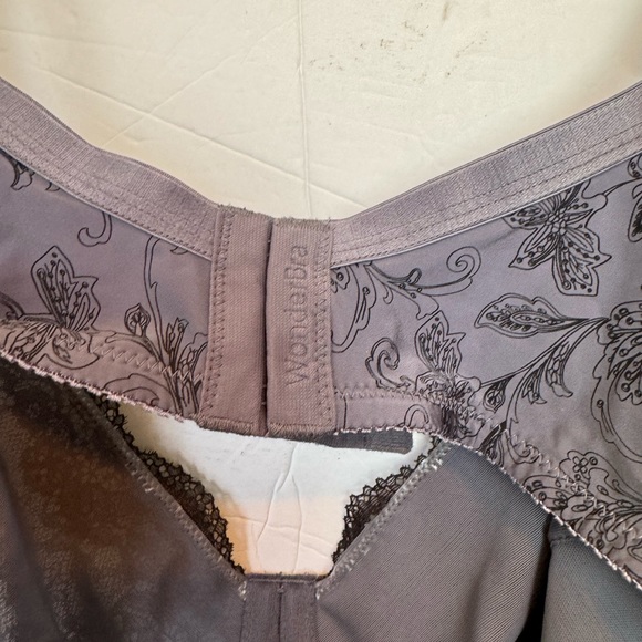 WonderBra NEW Printed Full Support Underwire Lace Top Cup Bra Plus Size 44D NWOT - Picture 5 of 15